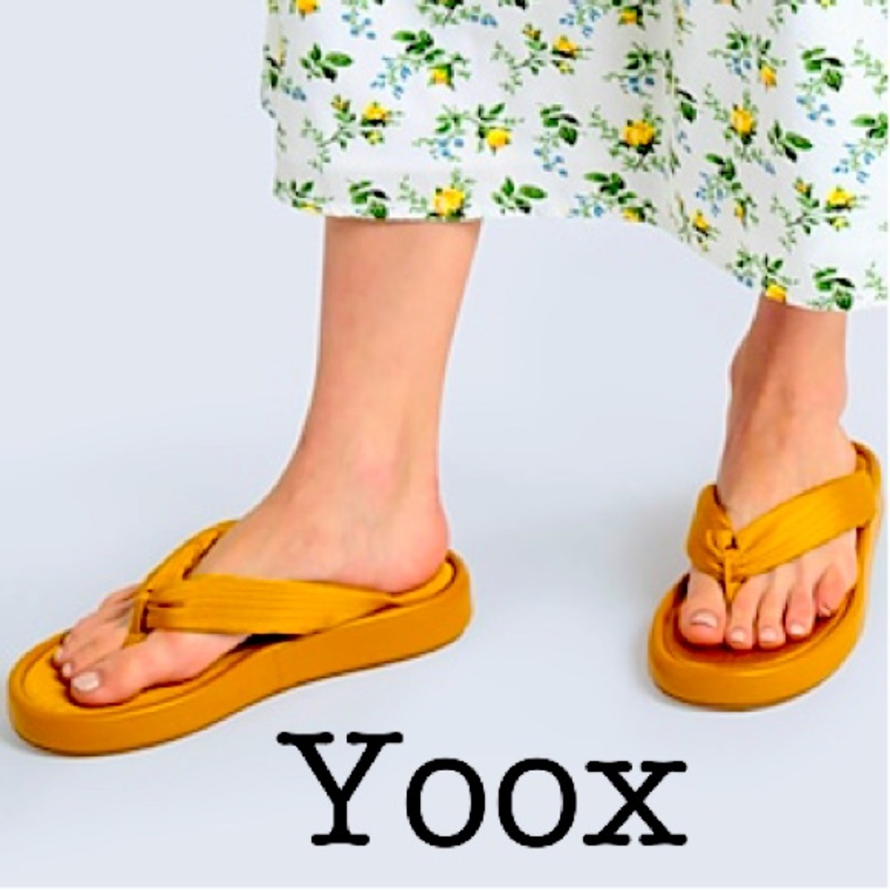 Yoox Moire Mustard Padded Thong Sandals Size 39